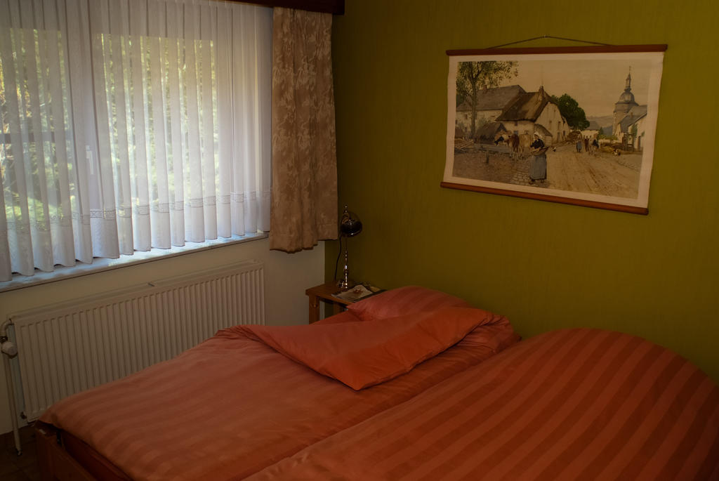 'T Bruggeske Villa Mol Room photo